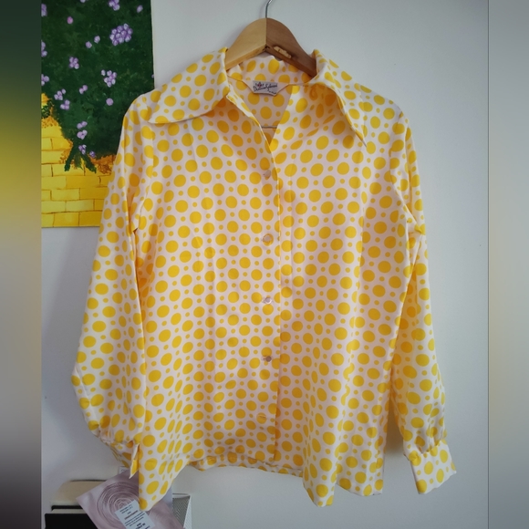 Vintage Polka Dot Dagger Shirt - Picture 2 of 7